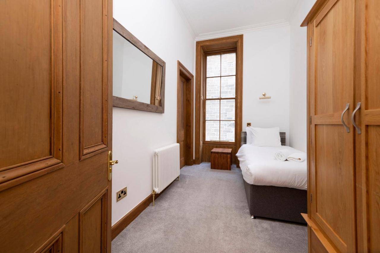 Joivy Spacious Home Near The Meadows EDI Buitenkant foto